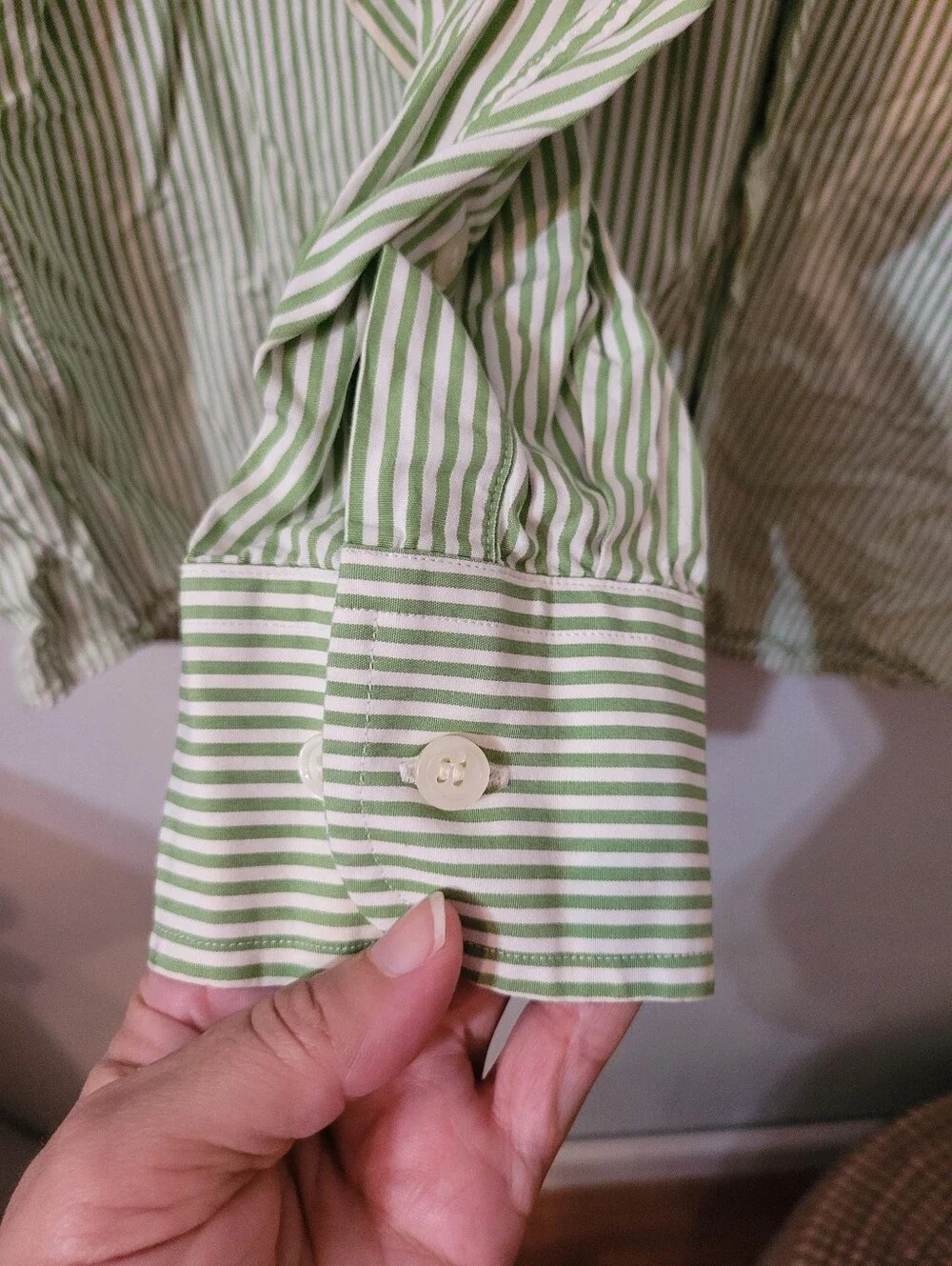 J Crew 100% Cotton Stripe Green & White Casual Button Down Shirt Size Medium!